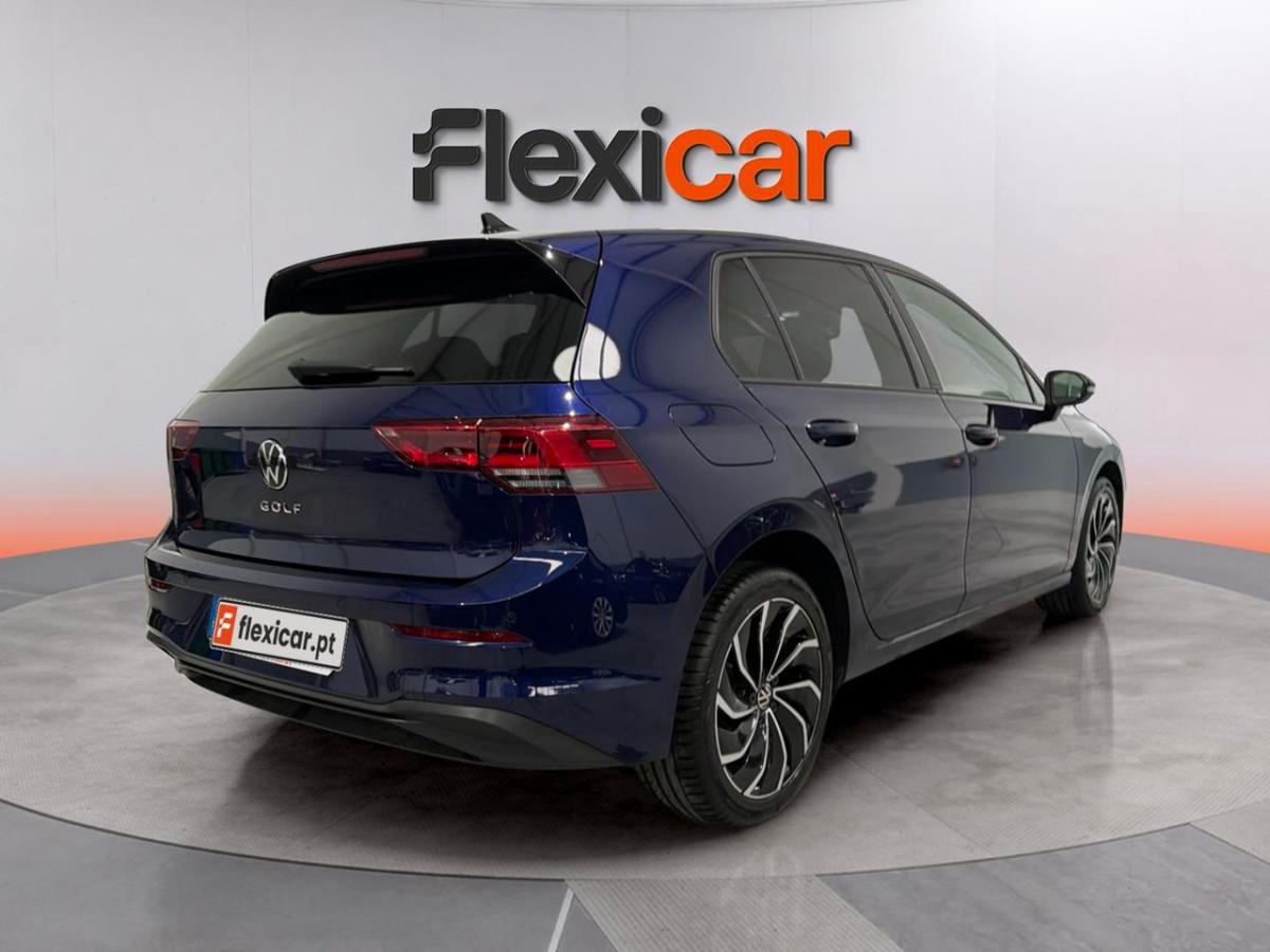volkswagen-golf-2023-gasolina-999cc