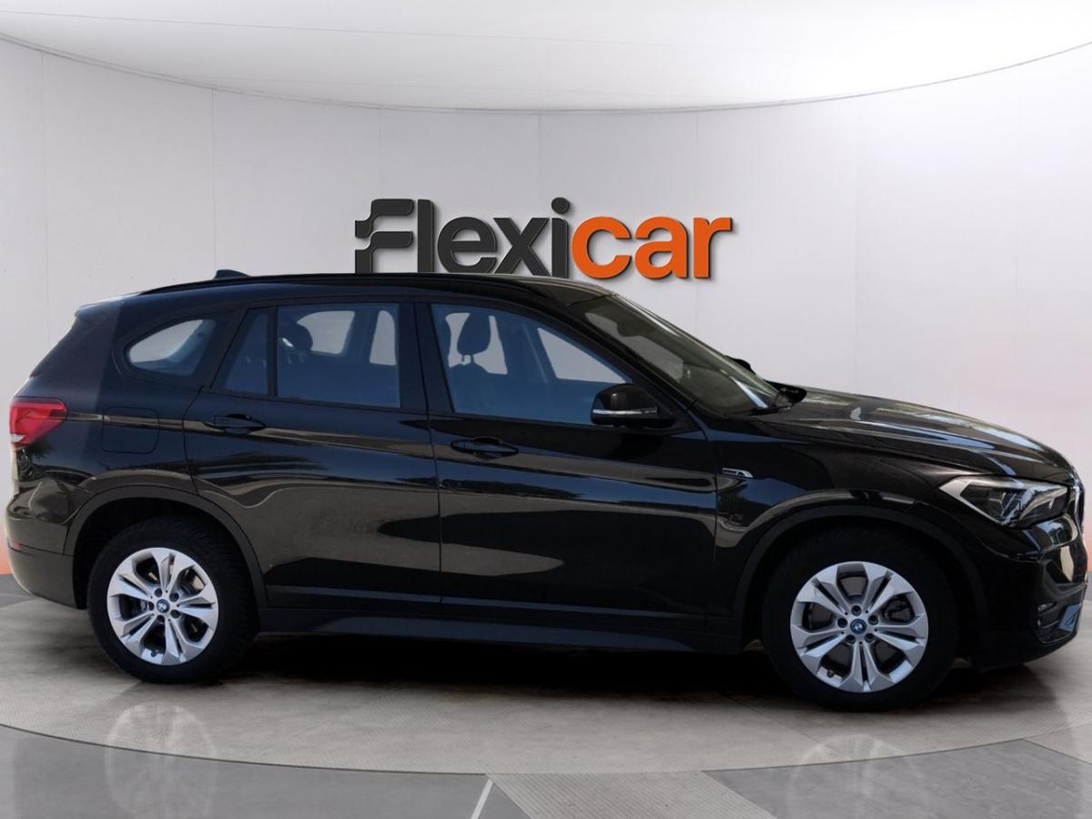 bmw-x1-2022-hibrido-a-gasolina-1499cc