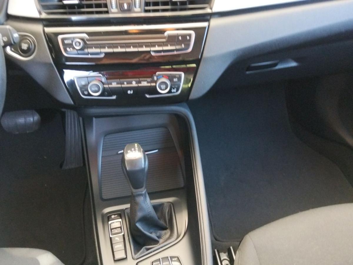 bmw-x1-2022-hibrido-a-gasolina-1499cc