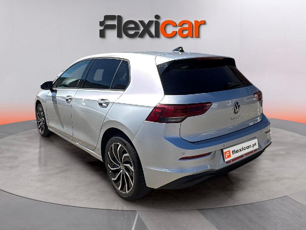 volkswagen-golf-2023-gasolina-999cc