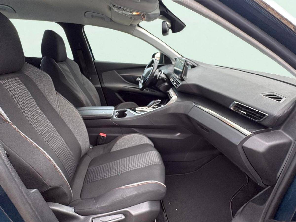 peugeot-5008-2021-gasolina-1199cc