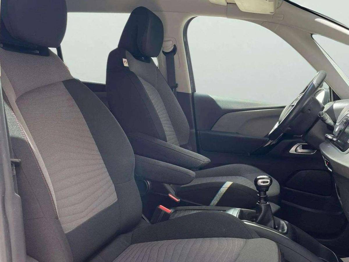 citroen-grand-c4-2021-diesel-1499cc
