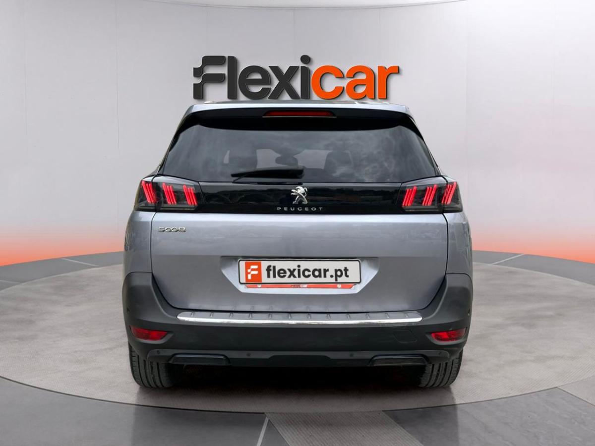 peugeot-5008-2021-diesel-1499cc