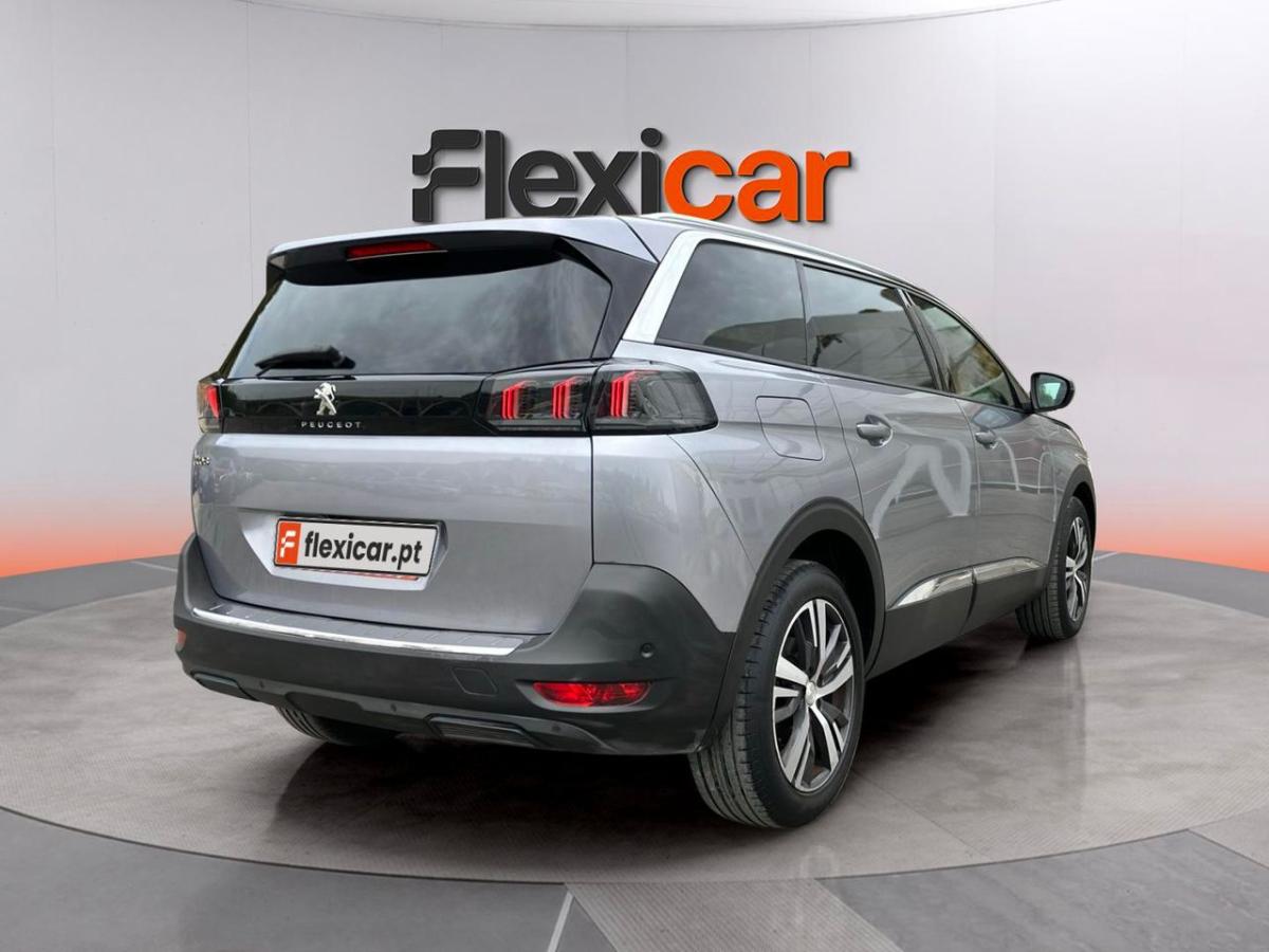 peugeot-5008-2021-diesel-1499cc