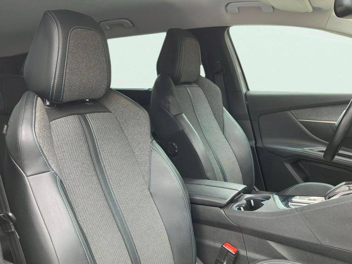 peugeot-5008-2021-diesel-1499cc