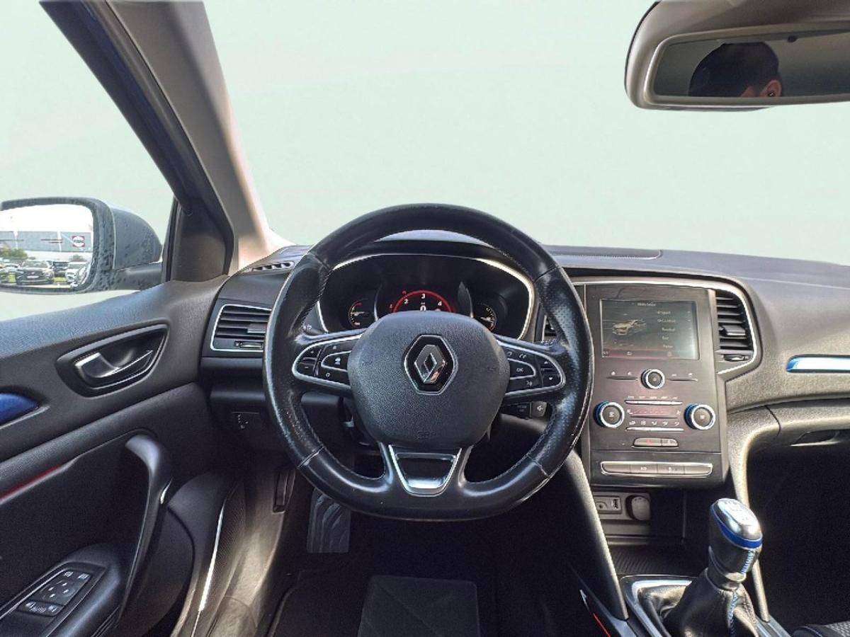 renault-megane-sport-tourer-2016-diesel-1598cc