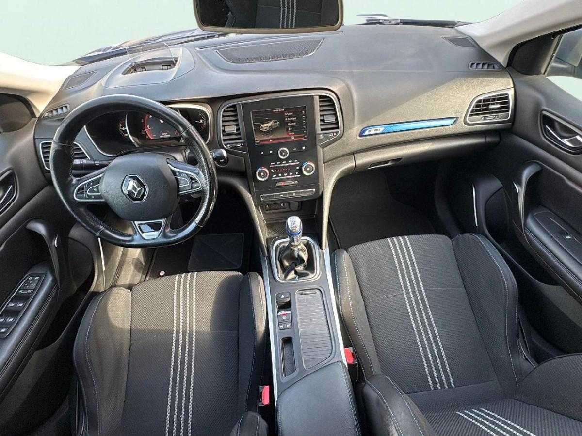 renault-megane-sport-tourer-2016-diesel-1598cc