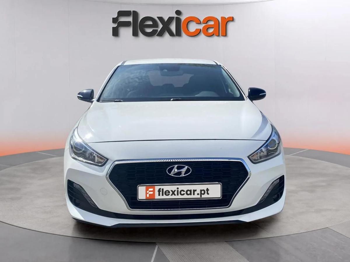 hyundai-i30-2018-diesel-1598cc