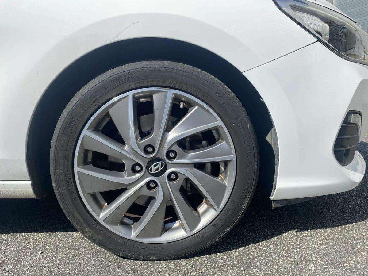 hyundai-i30-2018-diesel-1598cc