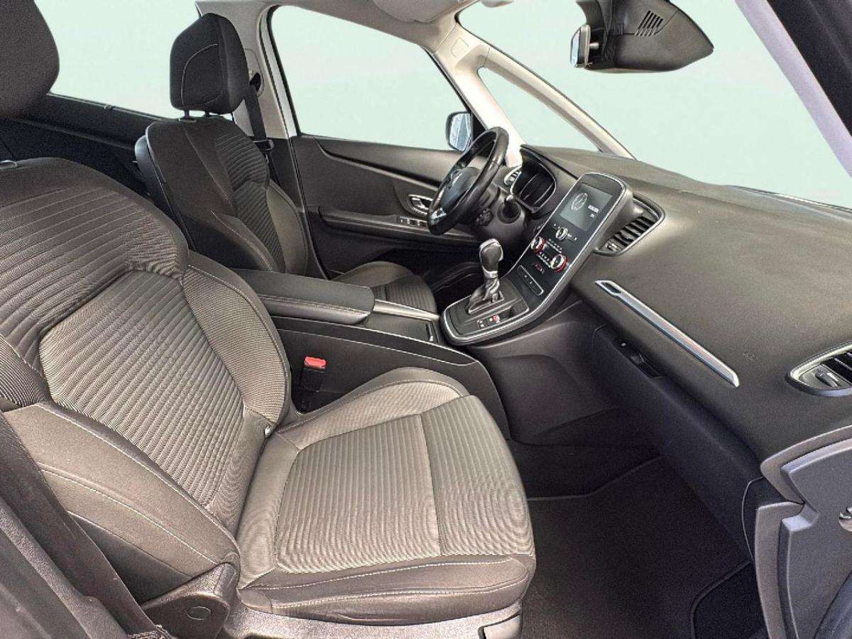 renault-grand-scenic-2018-diesel-1461cc