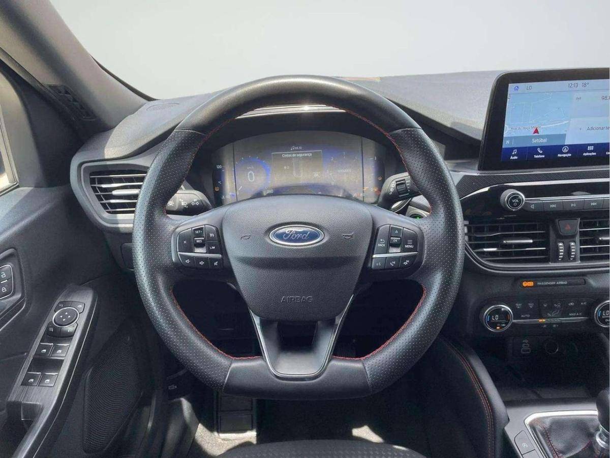 ford-kuga-2022-diesel-1499cc