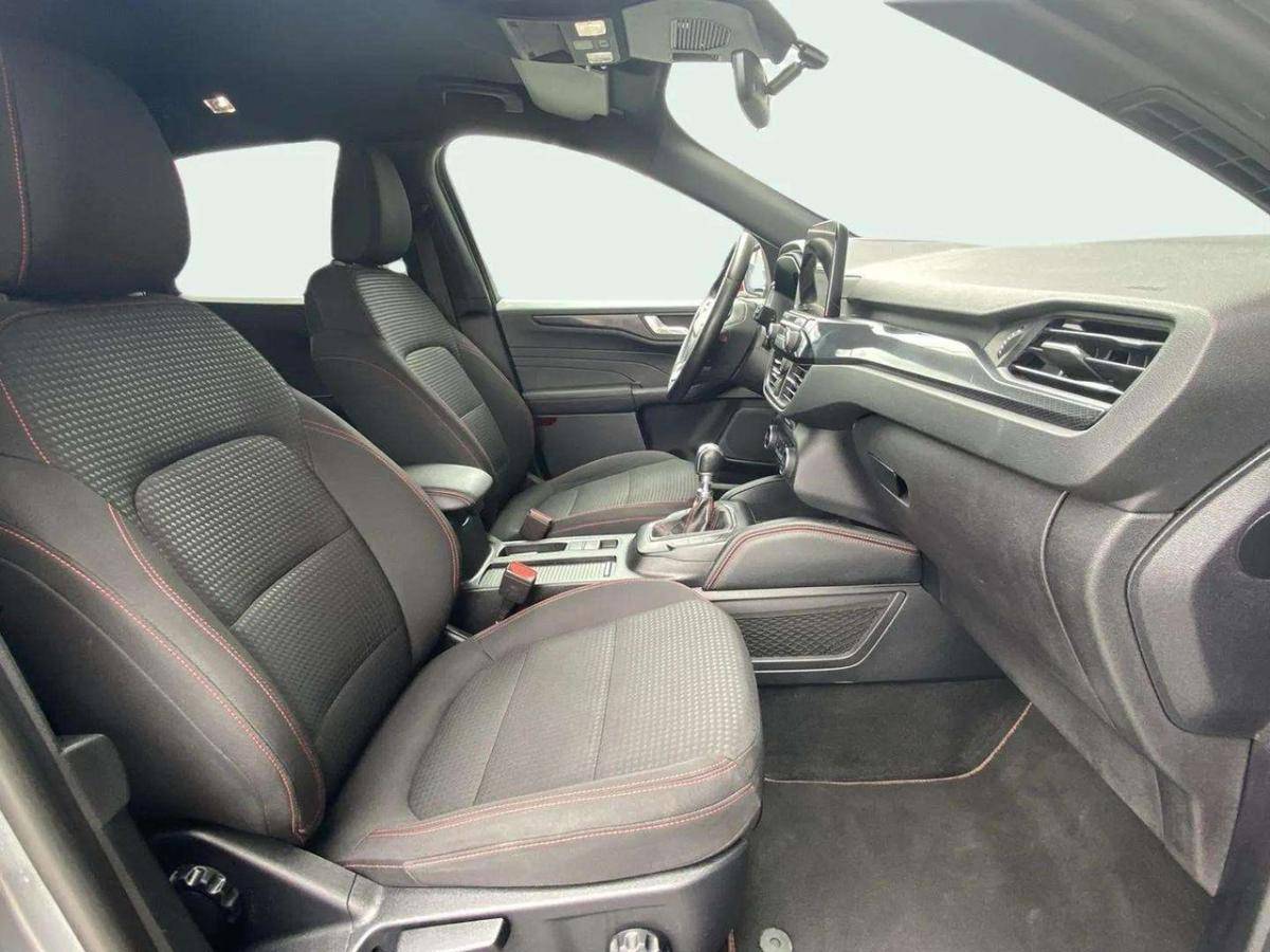 ford-kuga-2022-diesel-1499cc