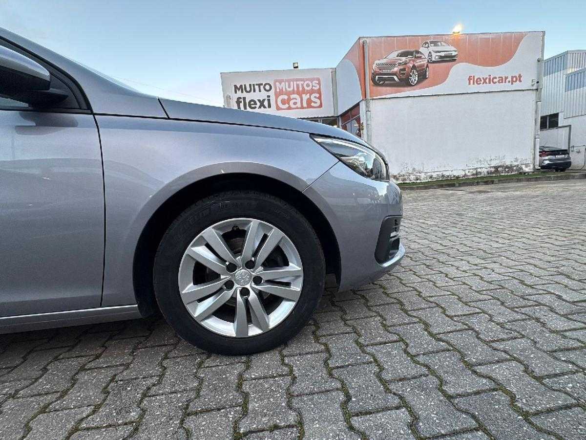 peugeot-308-sw-2021-diesel-1499cc