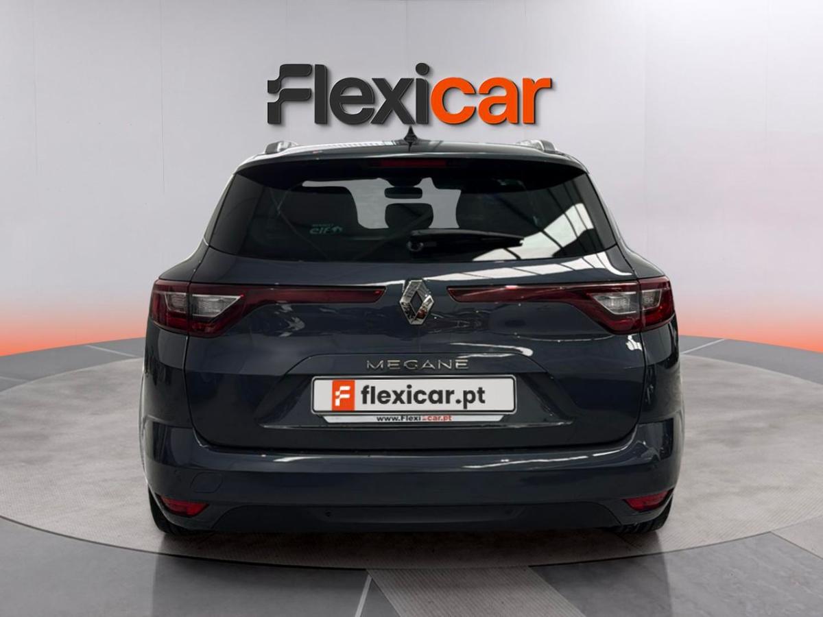 renault-megane-sport-tourer-2019-diesel-1461cc