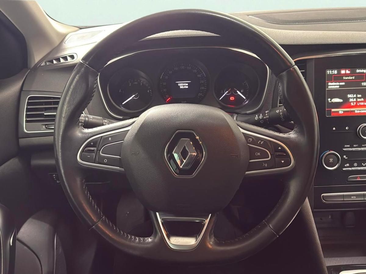 renault-megane-sport-tourer-2019-diesel-1461cc