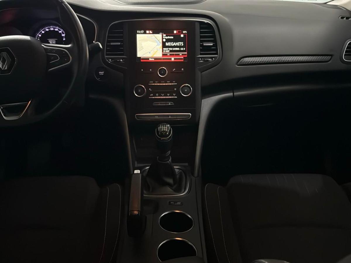 renault-megane-sport-tourer-2019-diesel-1461cc