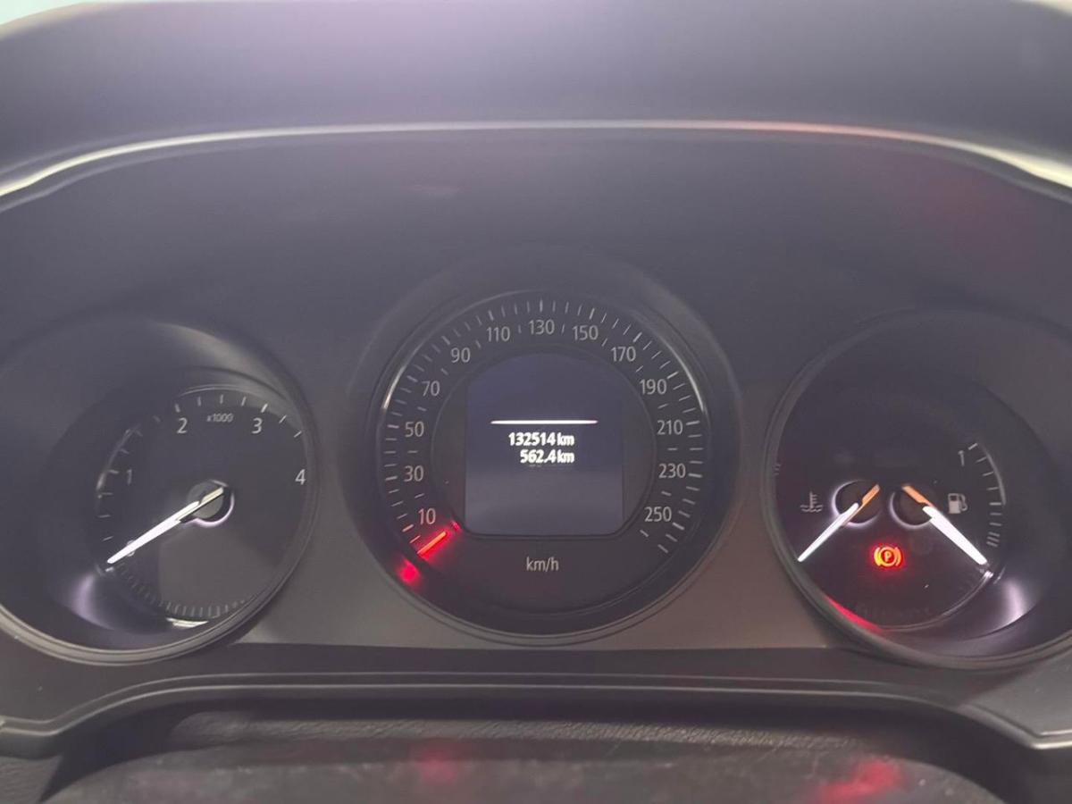 renault-megane-sport-tourer-2019-diesel-1461cc