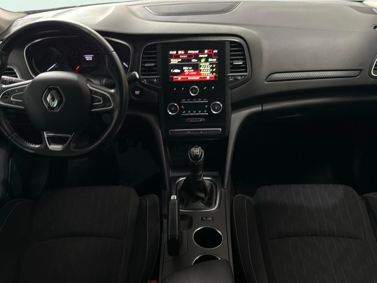 renault-megane-sport-tourer-2019-diesel-1461cc