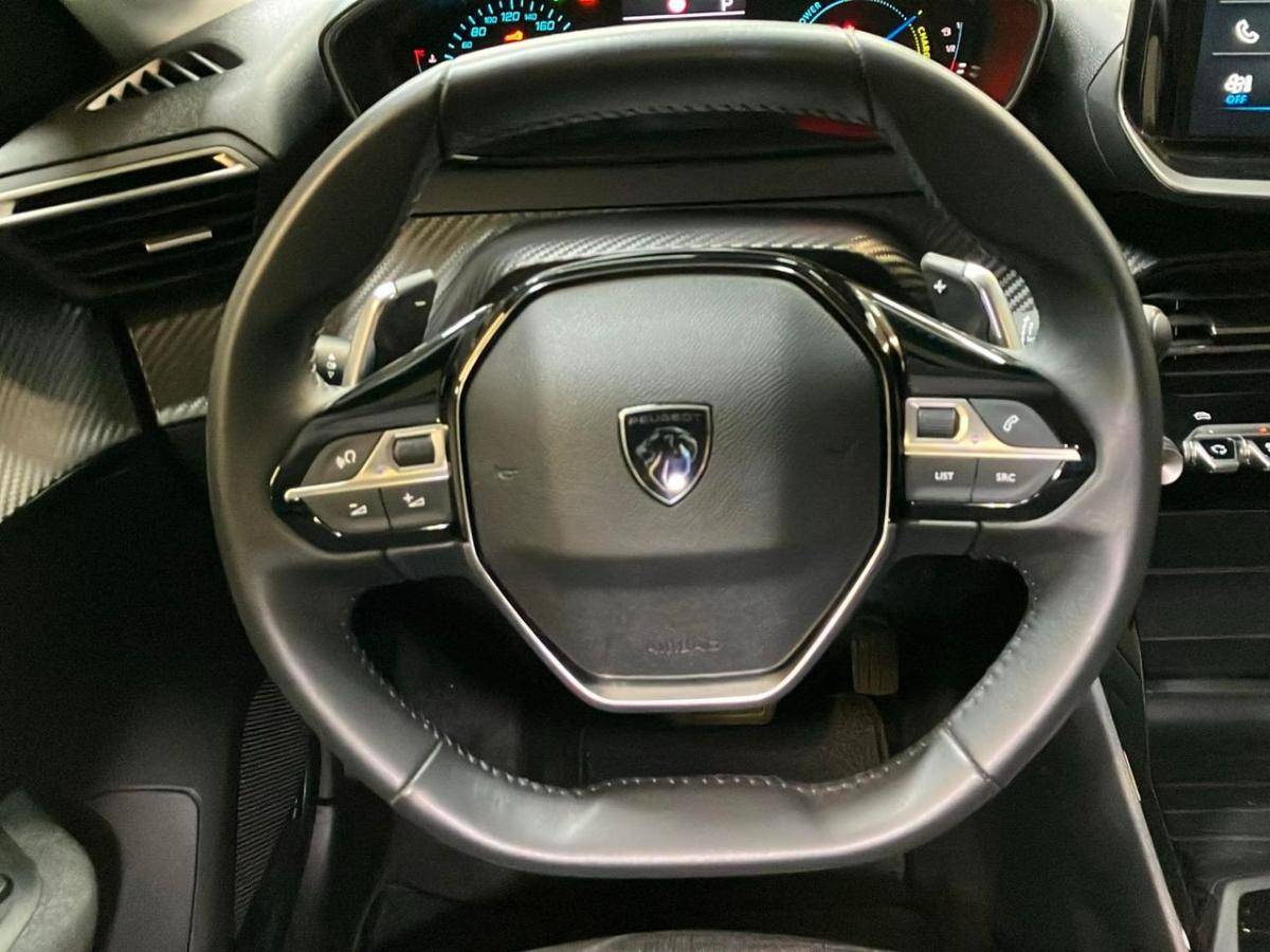peugeot-208-2025-hibrido-a-gasolina-1199cc