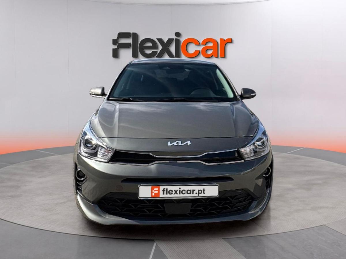 kia-rio-2023-gasolina-998cc