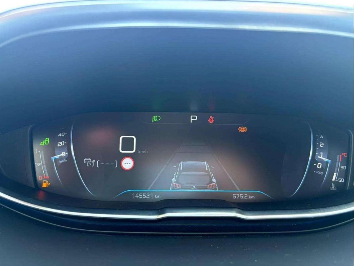 peugeot-5008-2019-diesel-1499cc