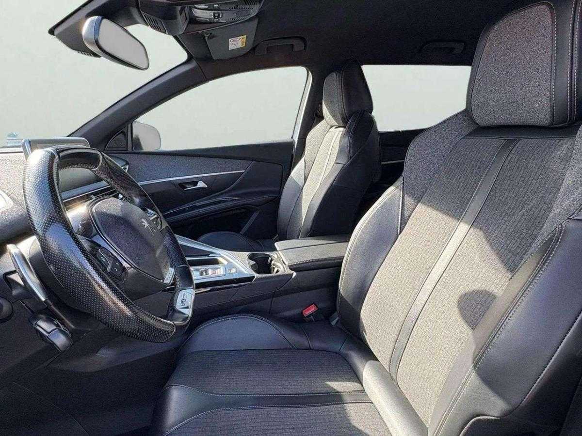 peugeot-5008-2019-diesel-1499cc