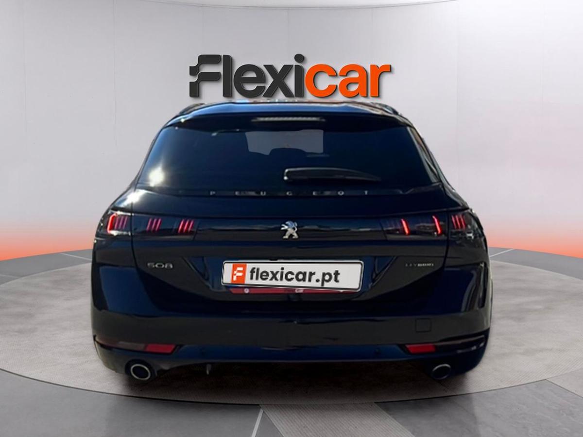 peugeot-508-sw-2021-hibrido-a-gasolina-1598cc