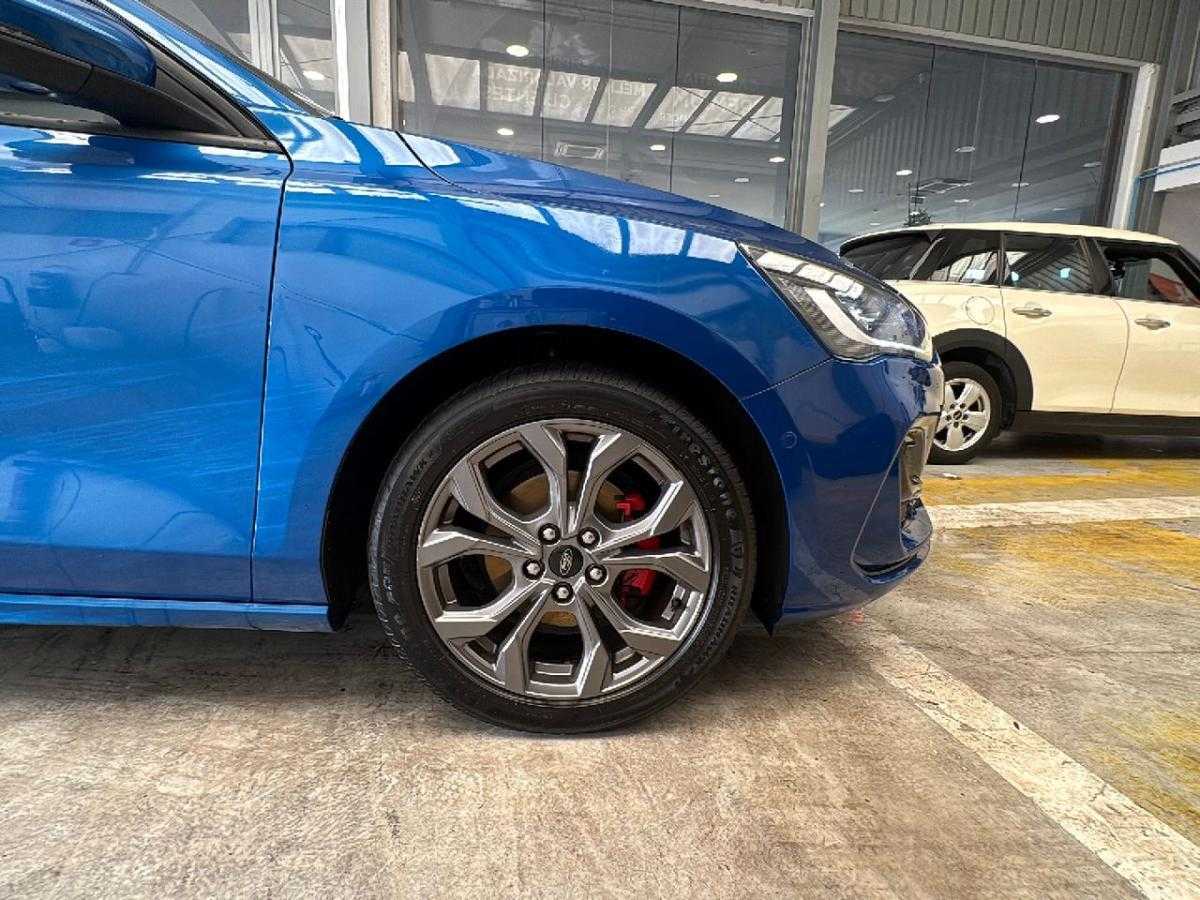 ford-focus-2023-gasolina-998cc