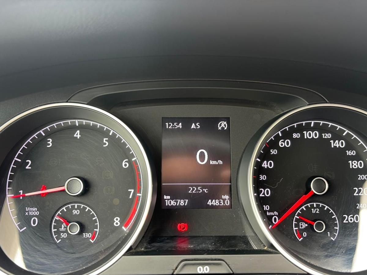 volkswagen-golf-2018-gasolina-999cc