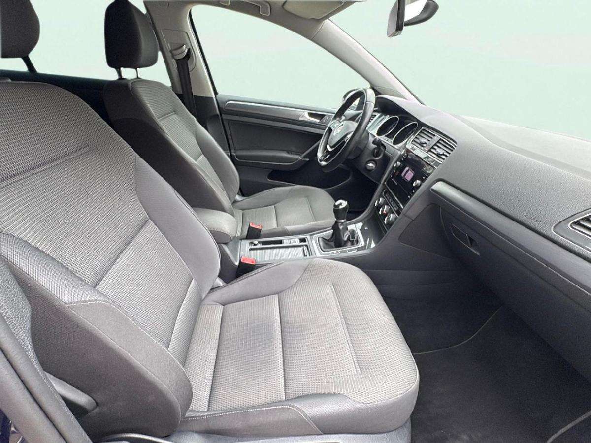 volkswagen-golf-2018-gasolina-999cc