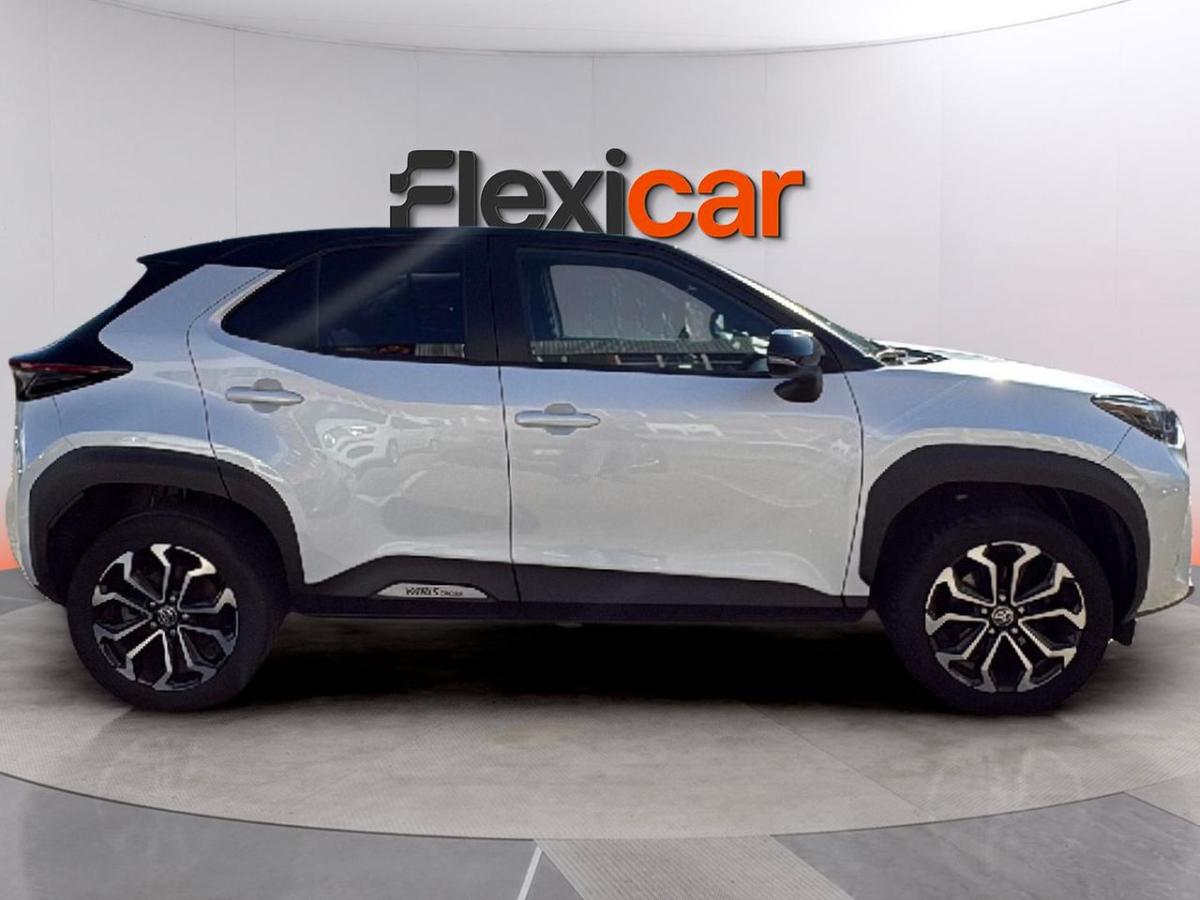 toyota-yaris-cross-2023-hibrido-a-gasolina-1490cc