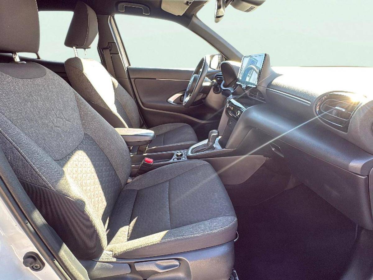toyota-yaris-cross-2023-hibrido-a-gasolina-1490cc