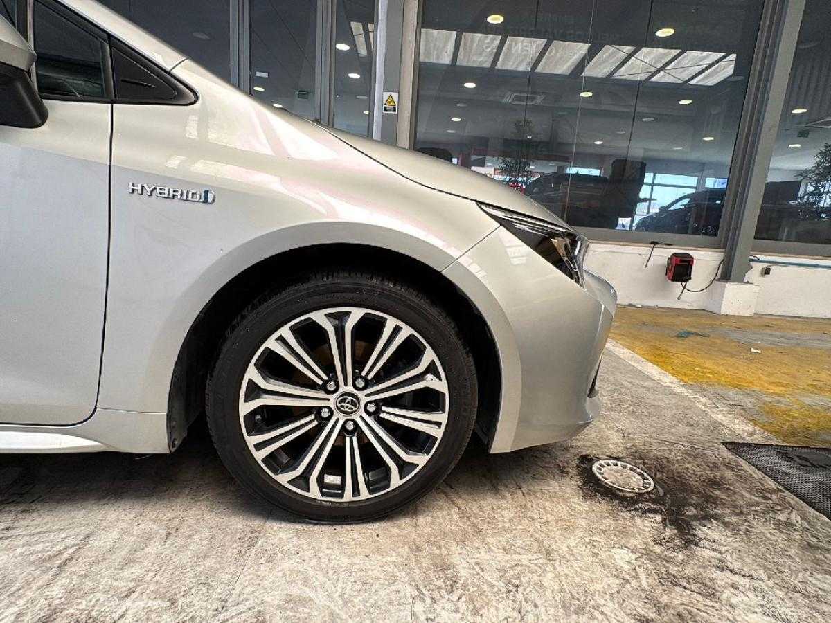 toyota-corolla-2019-hibrido-a-gasolina-1798cc