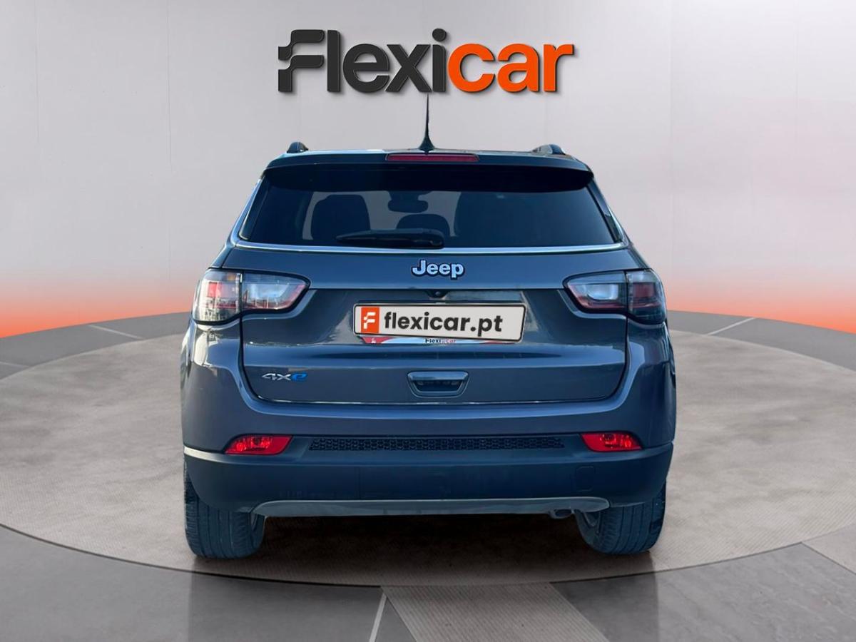 jeep-compass-2023-hibrido-a-gasolina-1332cc