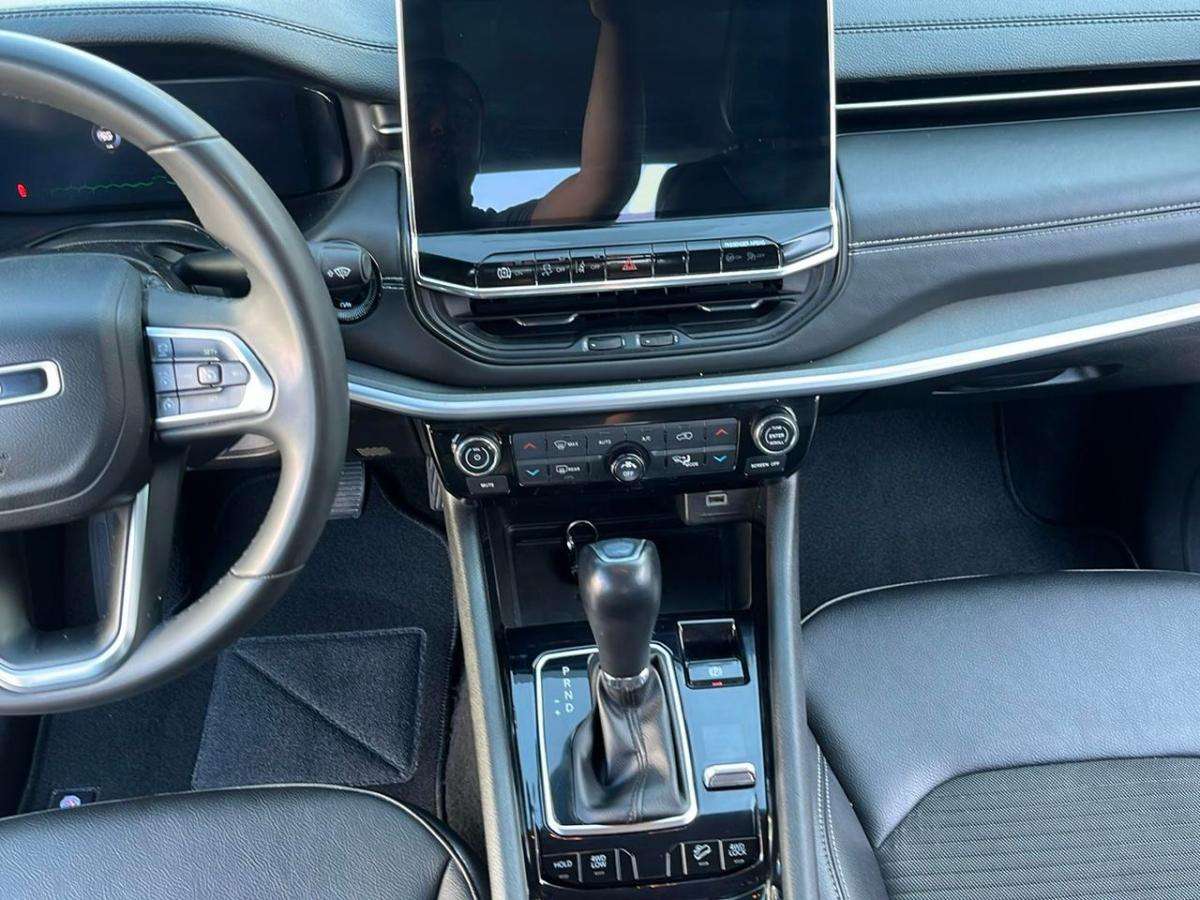 jeep-compass-2023-hibrido-a-gasolina-1332cc