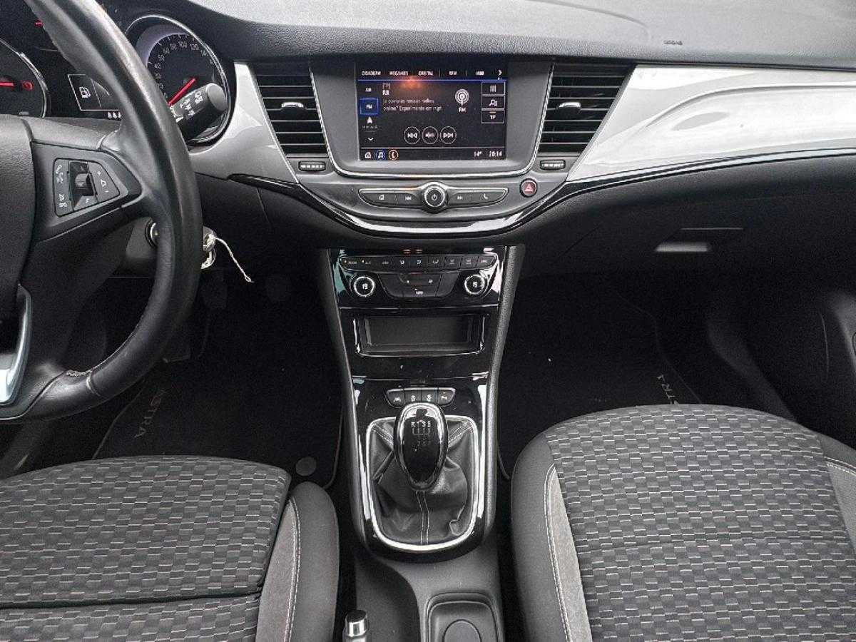 opel-astra-2020-gasolina-1199cc
