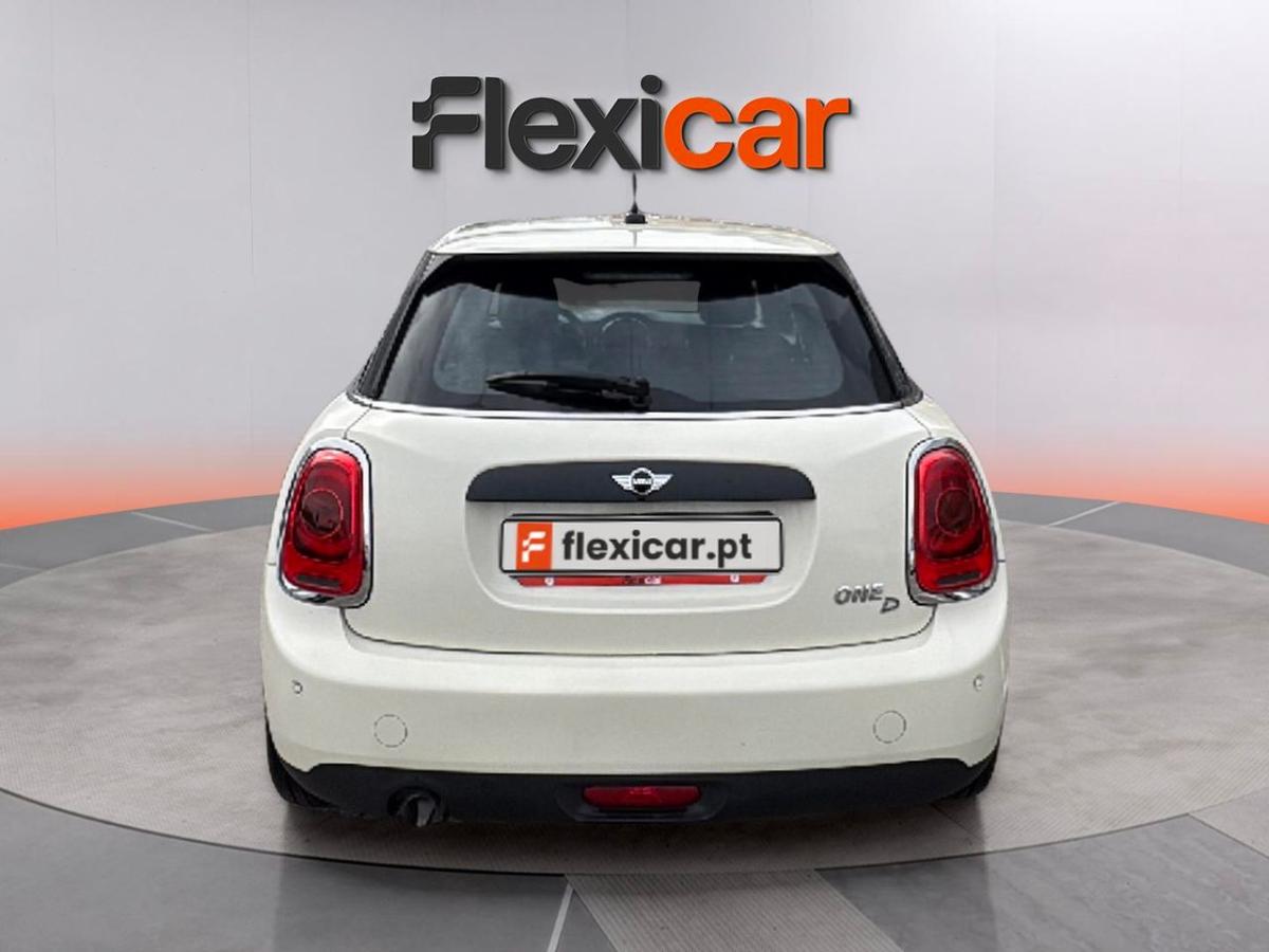 mini-one-2018-diesel-1496cc