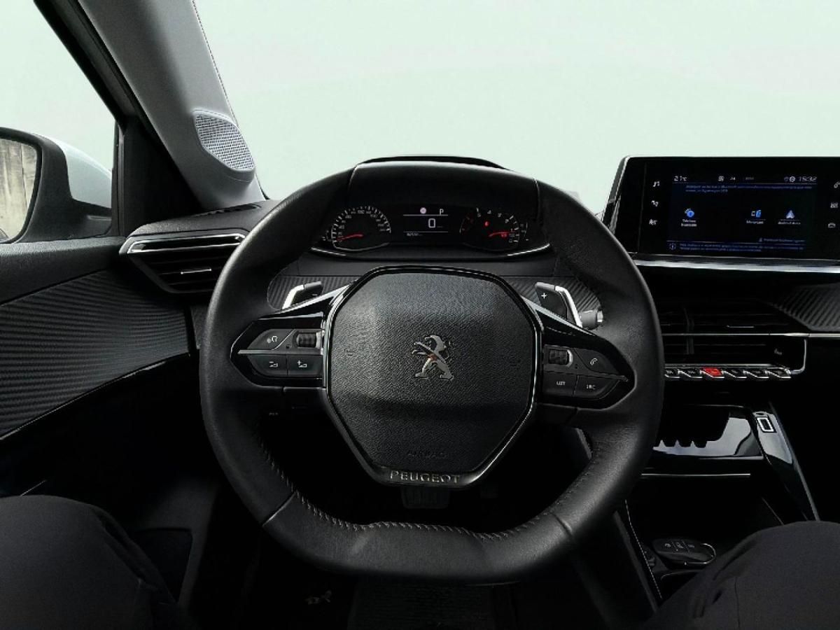 peugeot-208-2021-gasolina-1199cc