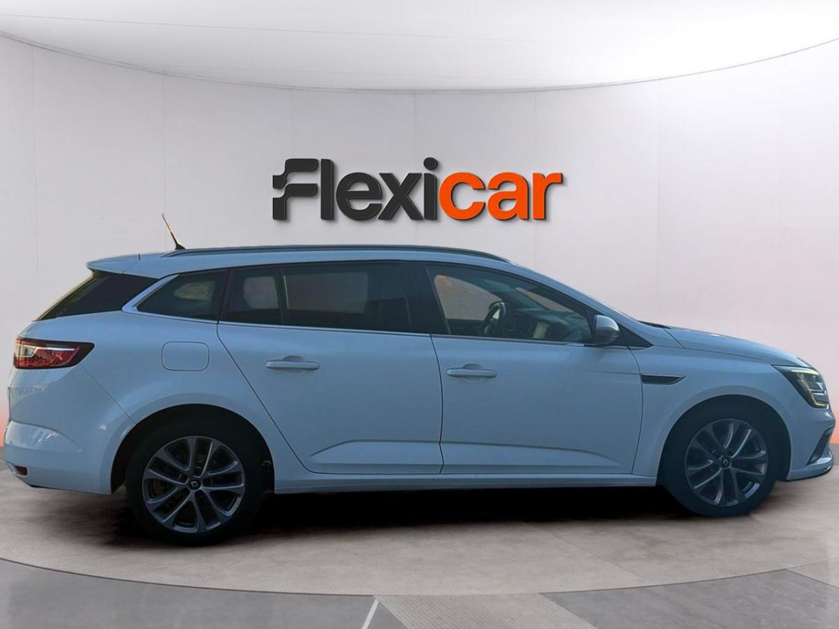 renault-megane-sport-tourer-2017-diesel-1461cc