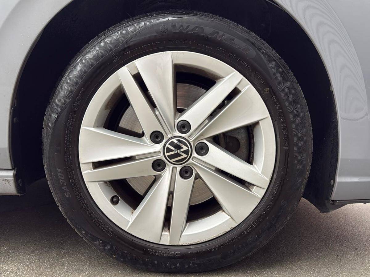 volkswagen-golf-variant-2021-diesel-1968cc