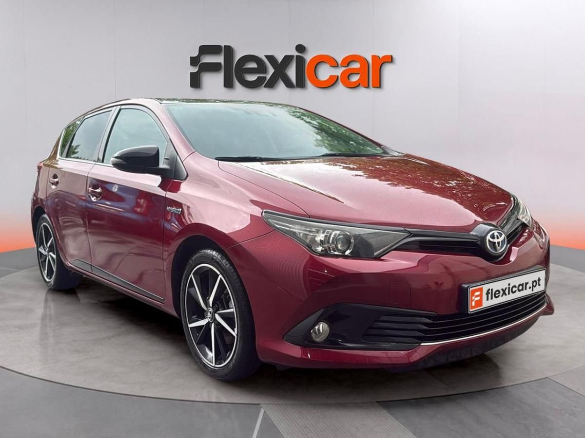 toyota-auris-2017-hibrido-a-gasolina-1798cc