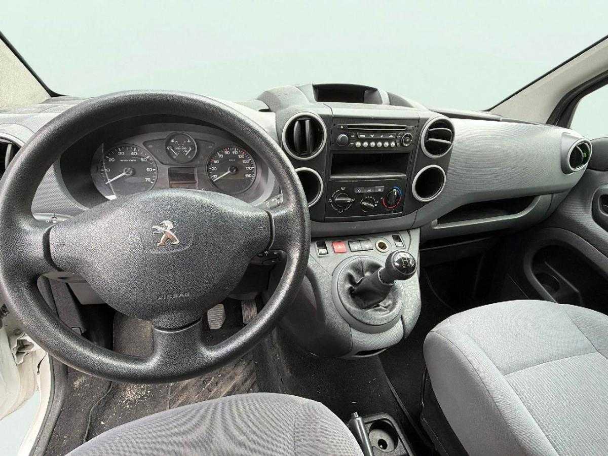 peugeot-partner-2016-diesel-1560cc