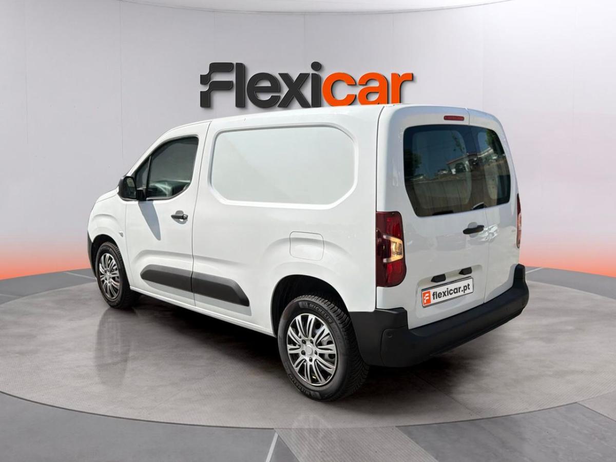 citroen-berlingo-2020-gasolina-1199cc