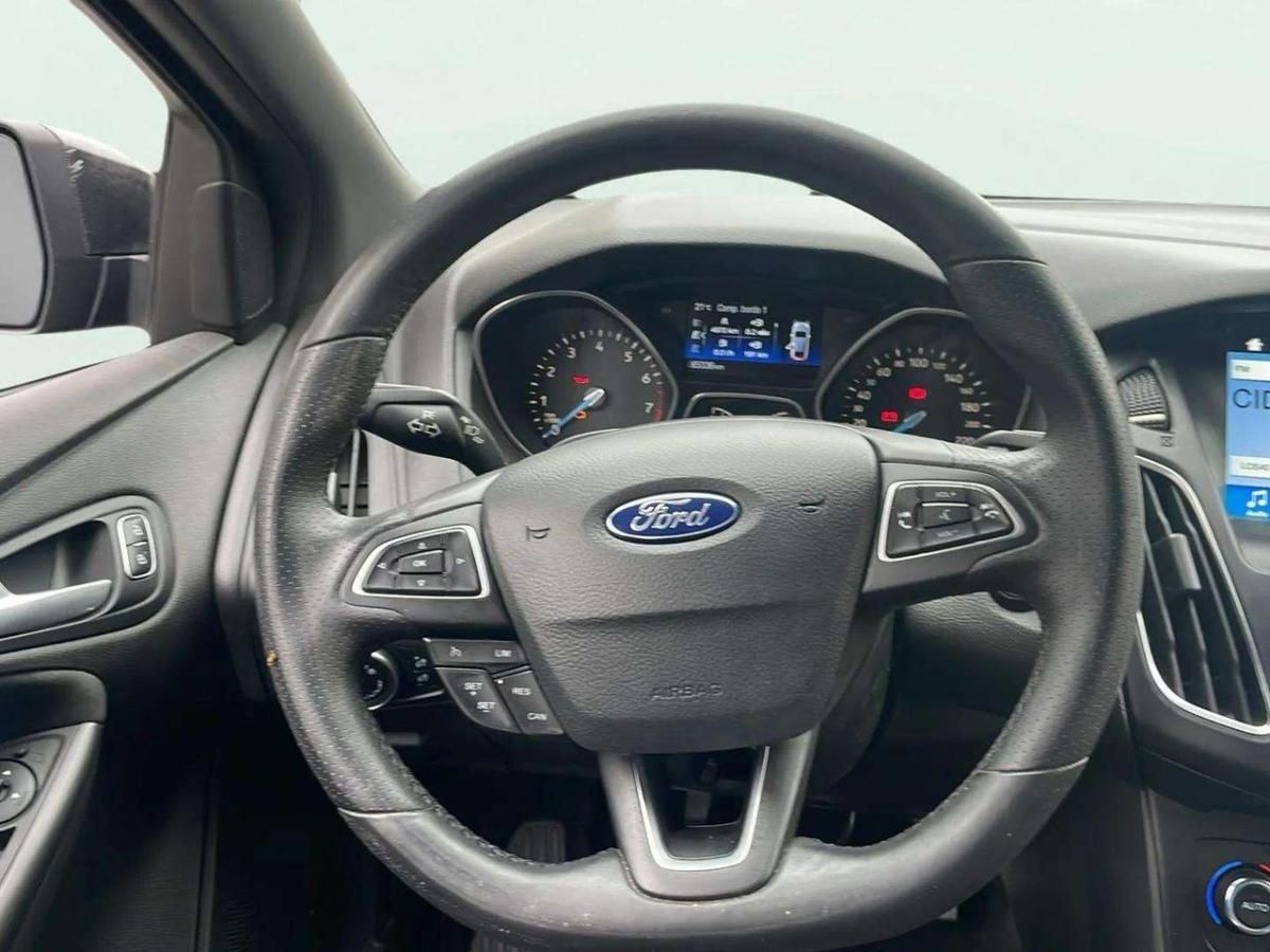 ford-focus-2017-gasolina-998cc
