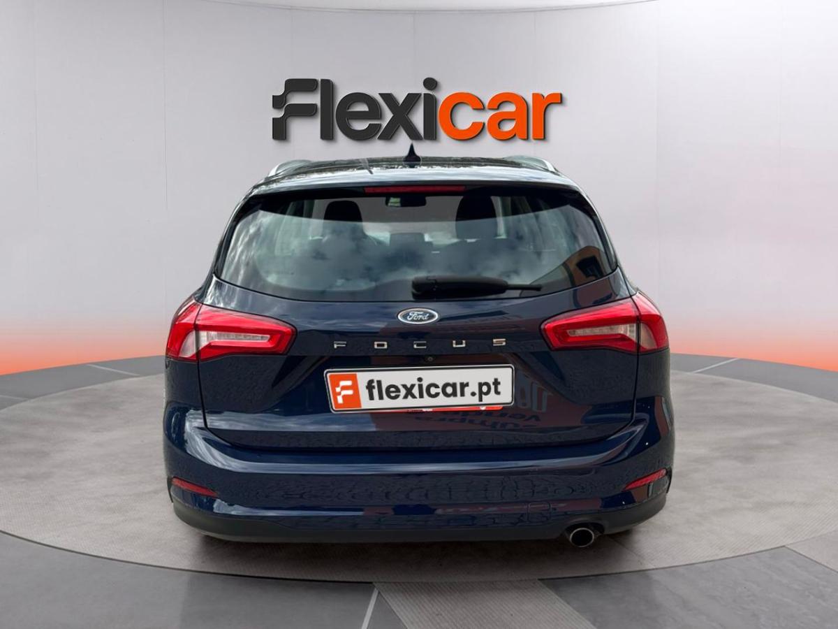 ford-focus-sw-2020-diesel-1499cc