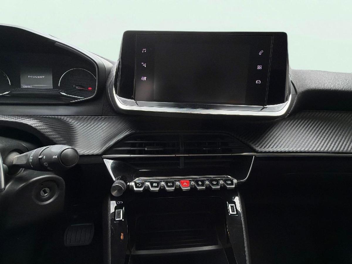 peugeot-208-2022-gasolina-1199cc