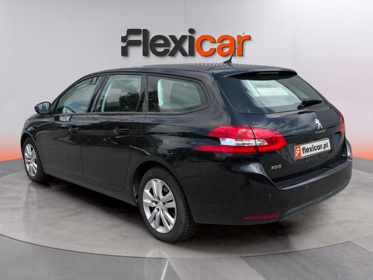 peugeot-308-sw-2021-diesel-1499cc
