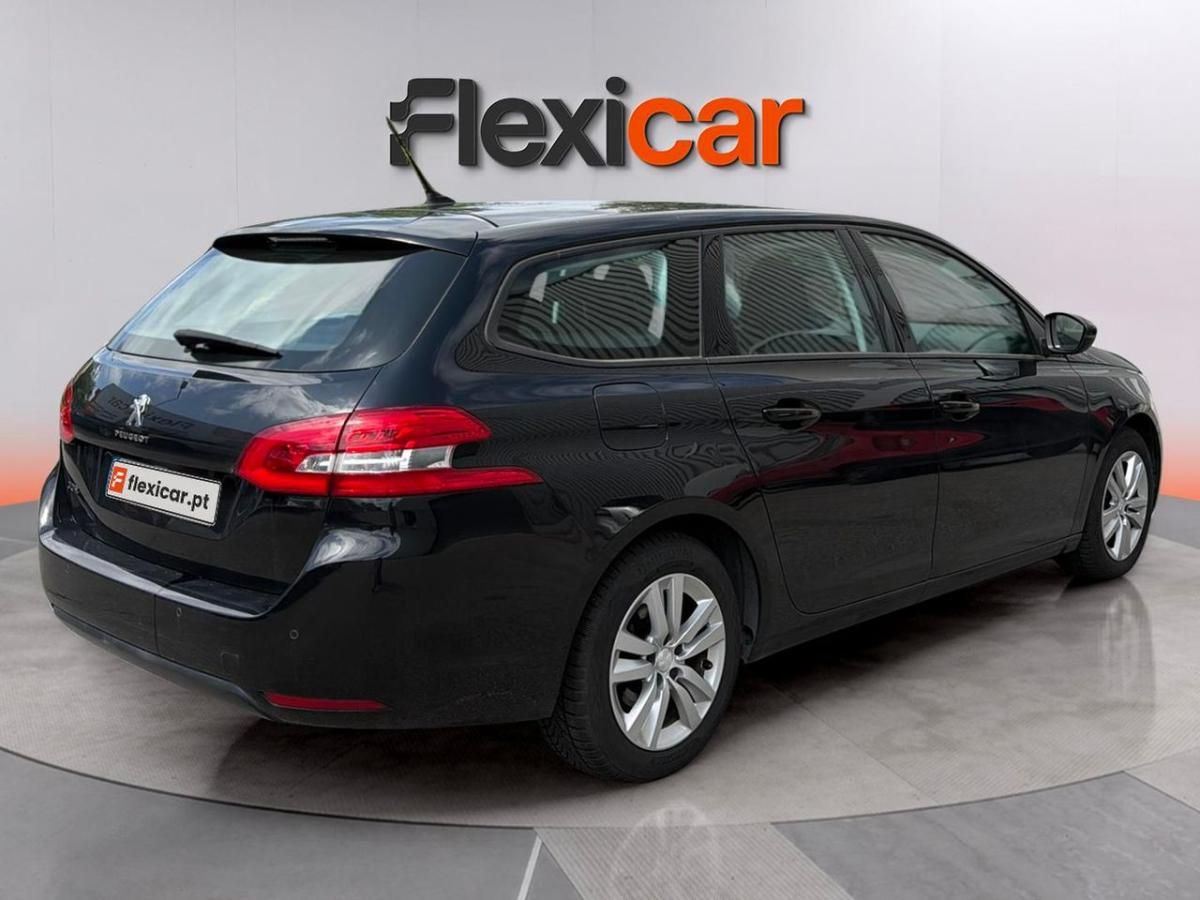 peugeot-308-sw-2021-diesel-1499cc