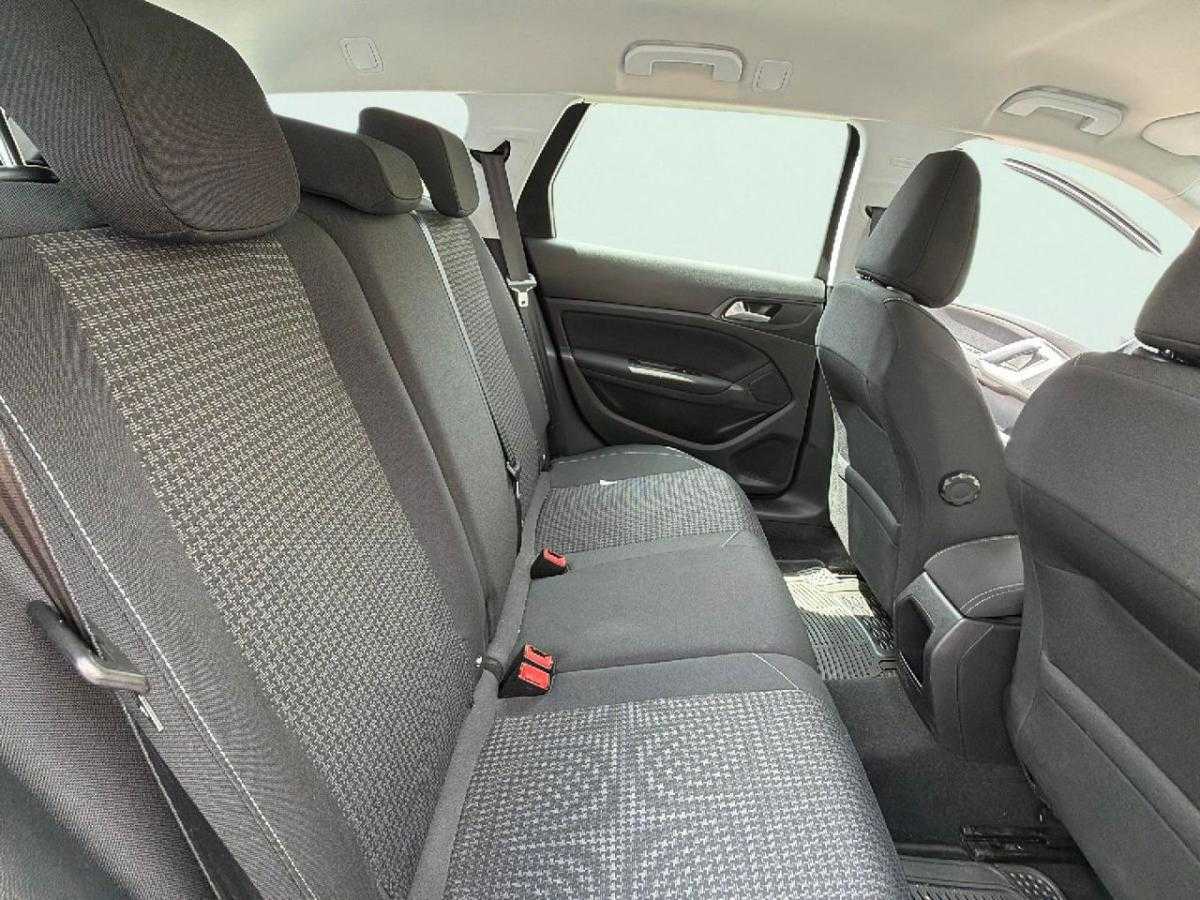 peugeot-308-sw-2021-diesel-1499cc
