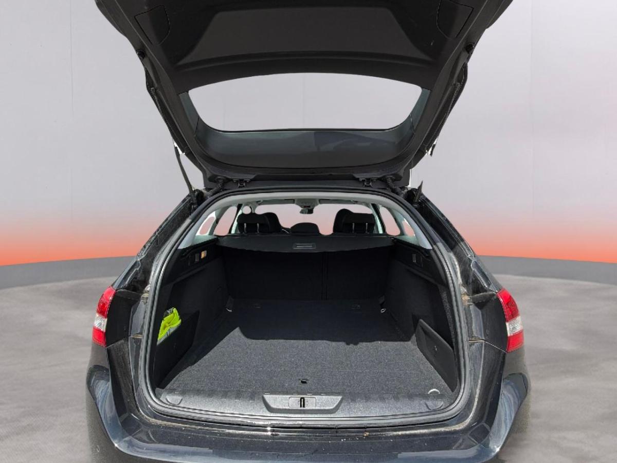 peugeot-308-sw-2021-diesel-1499cc